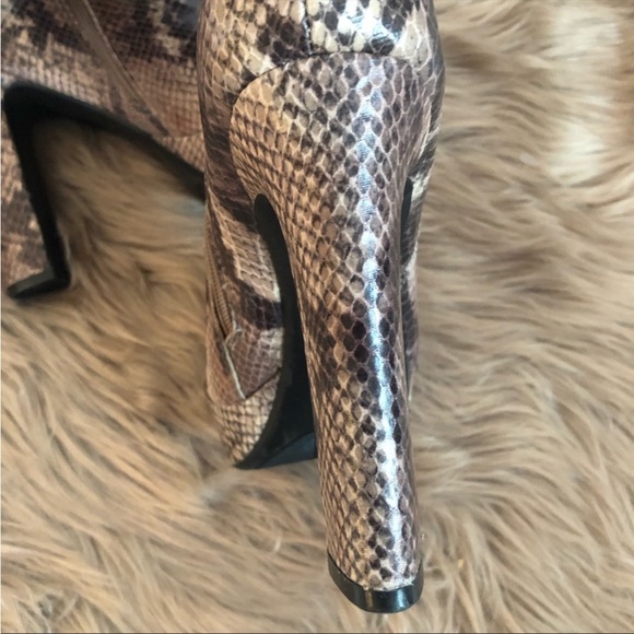 Worthington snake print Over the knee boots, NWOT - Picture 10 of 11
